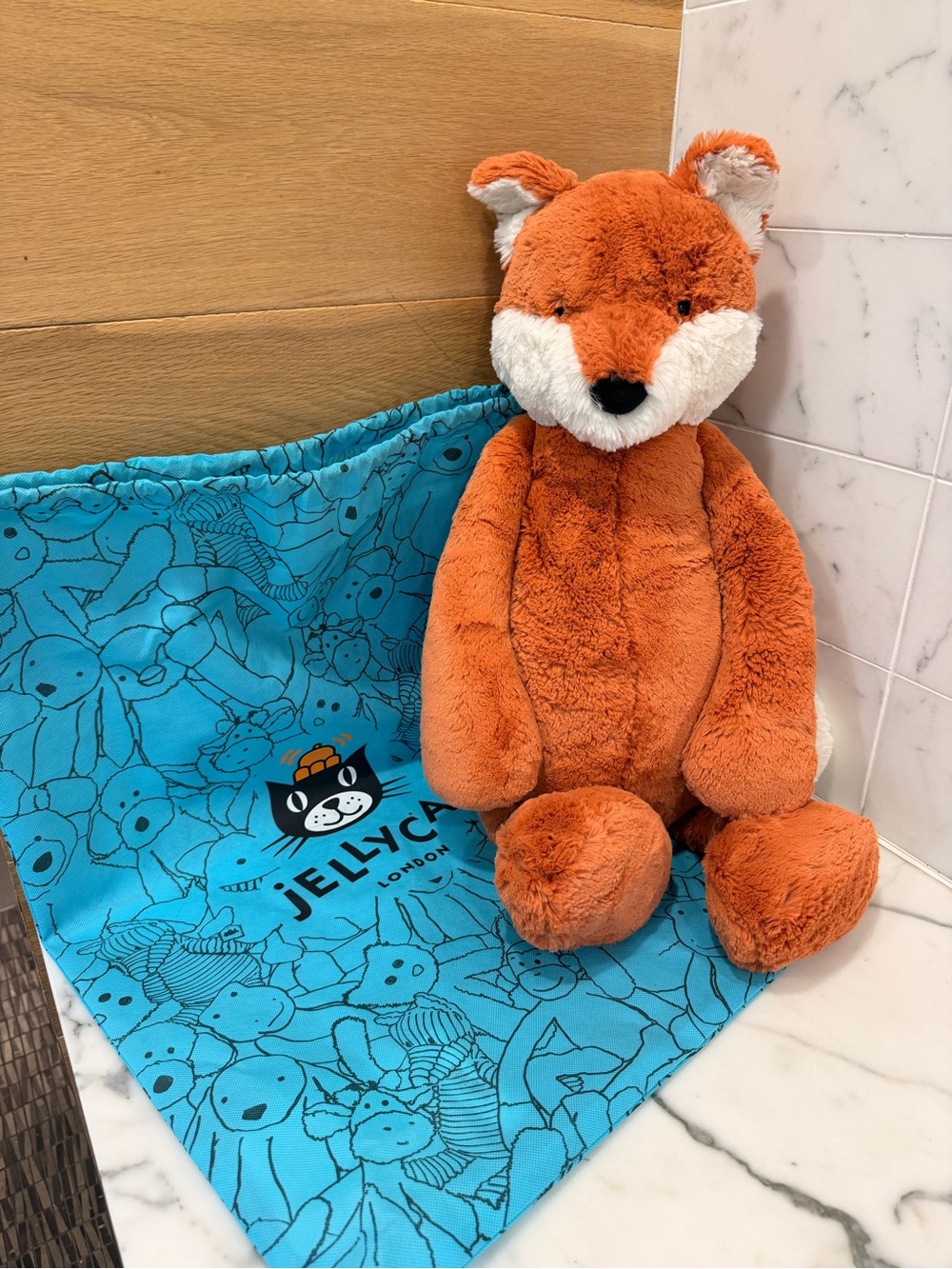 Jellycat I am really big bashful fox club comes with dust bag